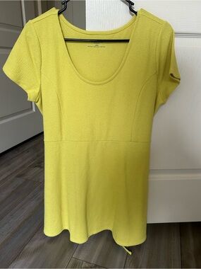 Motherhood Maternity Scoop Neck Short Sleeve Tee - Lemon Yellow